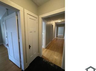 610 Mulberry St #1, Rockford, IL 61103