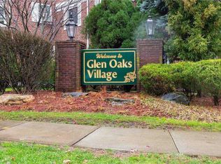254-36 74th Ave #2, Glen Oaks, NY 11004