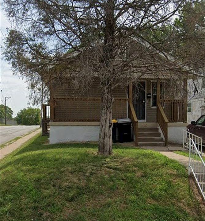 1st image of 2301 Drury Ave