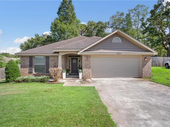1850 Woodhinge Ct, Semmes, AL 36575
