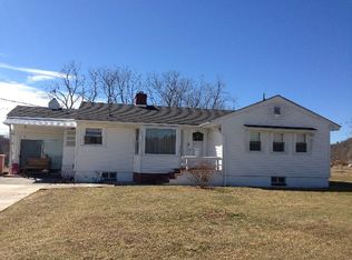 72 N Chestnut Ave, Craigsville, VA 24430