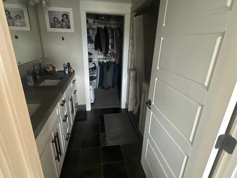 242 N 840 E — Photo 5