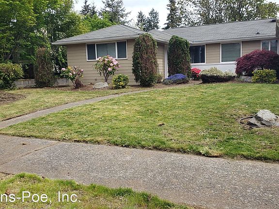 2nd image of 2107 N Highland St