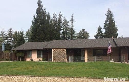 1st image of 4551 E Mosher Dr