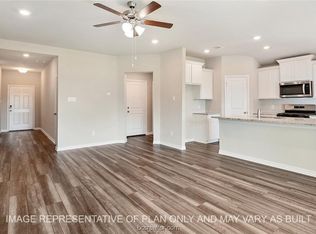 2095 Chief St, Bryan, TX 77807