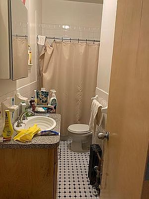 3rd image of 304 W 112th St APT 1E