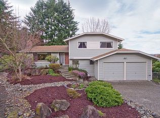 16918 NE 42nd St, Redmond, WA 98052