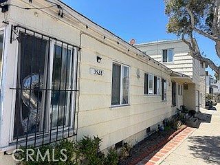 3rd image of 3528 Mission Blvd