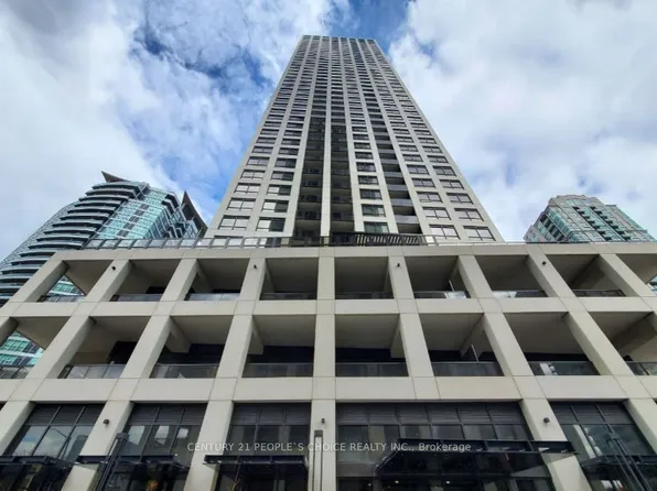 30 Elm Dr W #1102, Mississauga, ON L5B 1L9