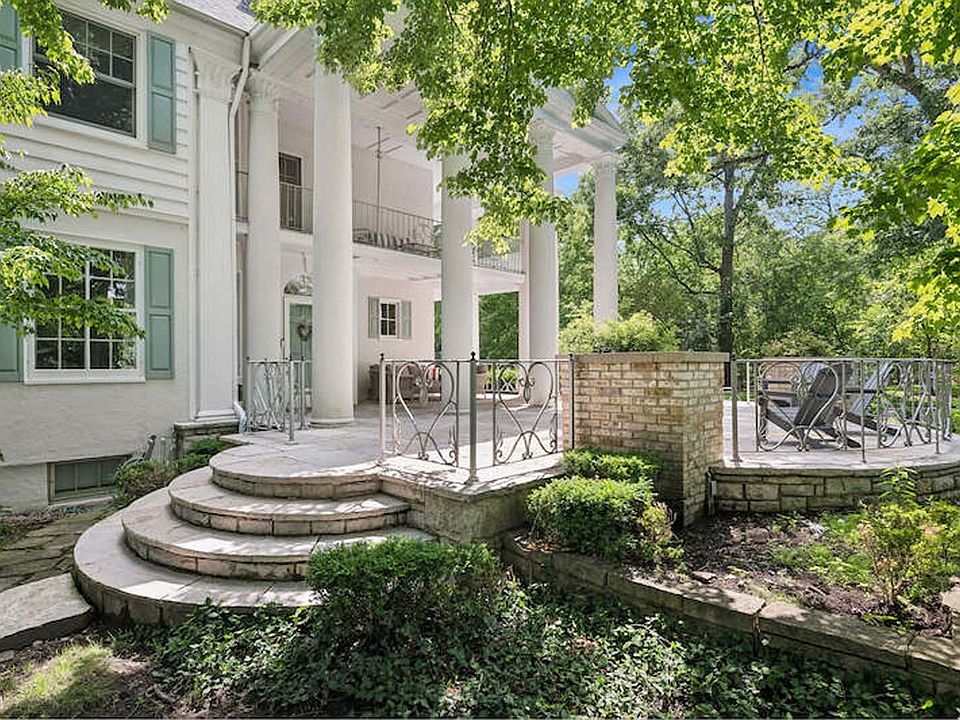 390 Hazel Ave, Highland Park, IL 60035 | MLS #12690825 | Zillow