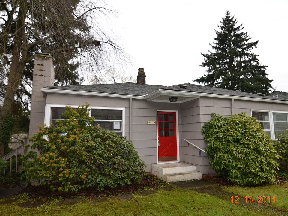 Doll house in downtown Kirkland