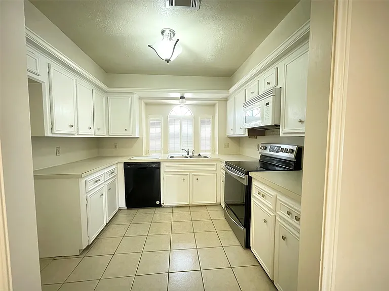 12943 Lemur Ln — Photo 3