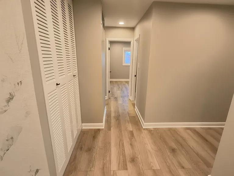 460 Western St — Photo 11
