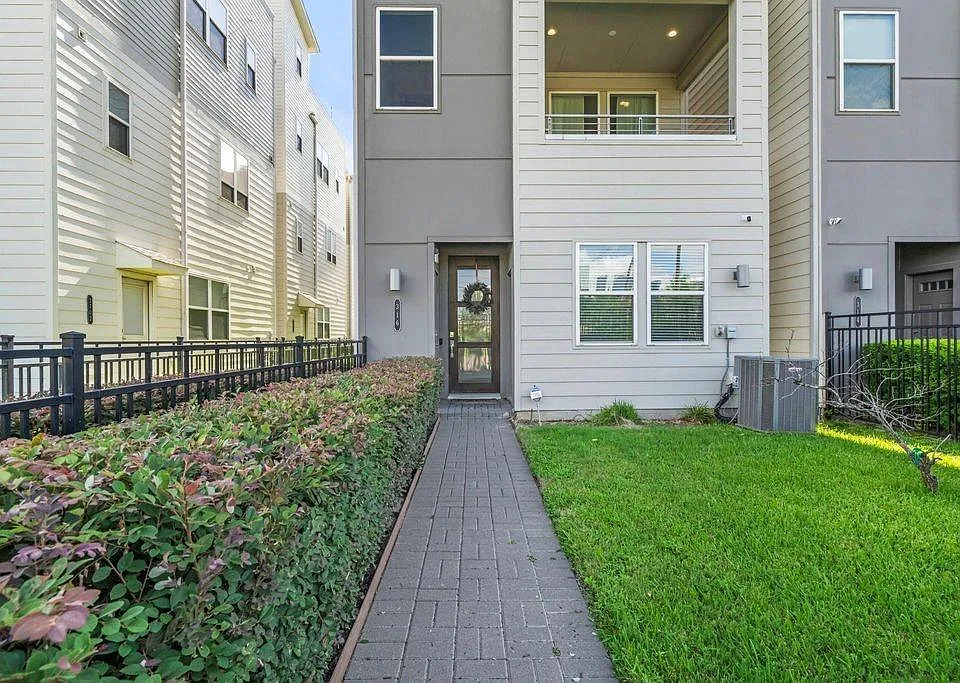 316 Jensen Dr