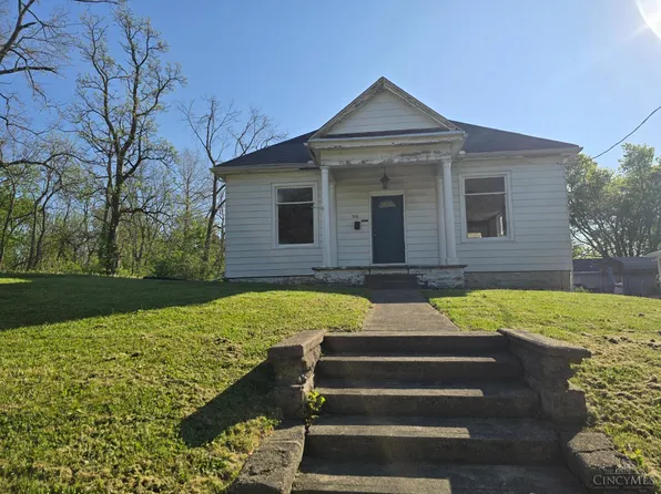 508 N Broadway St, Blanchester, OH 45107