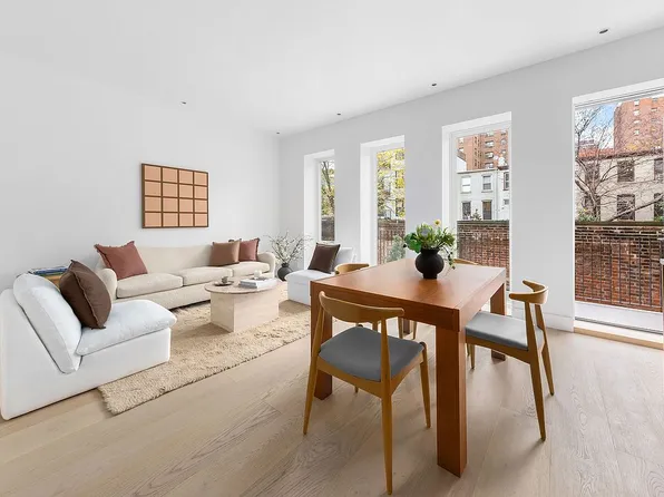 415 De Graw St #1B, Brooklyn, NY 11217