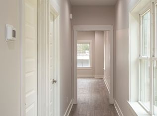 714 E Bolton St, Savannah, GA 31401