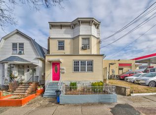 264 Danforth Ave, Jersey City, NJ 07305