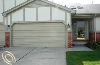 1st image of 42200 Aspen Ct