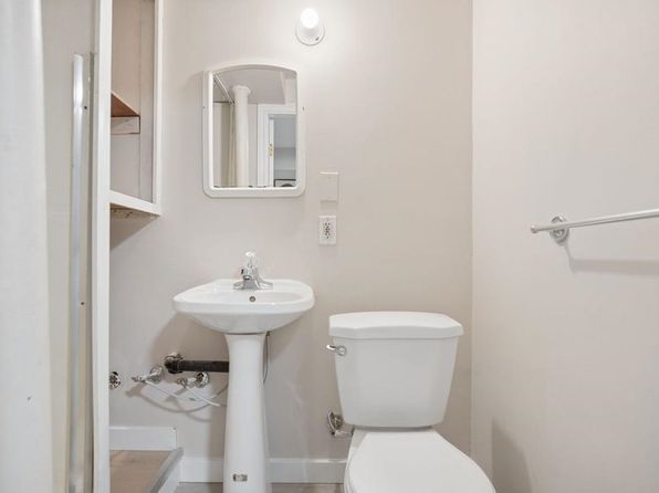 4 bedroom rental in Vancouver — photo 22