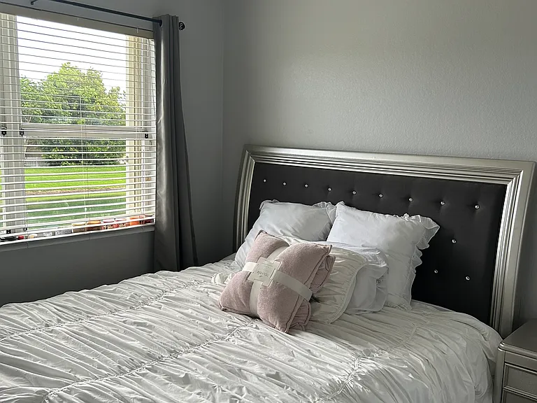 3370 NE 13th Circle Dr — Photo 11