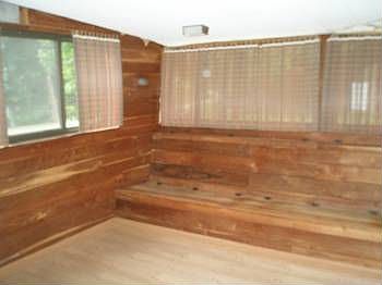 2nd image of 5207 Farlow St