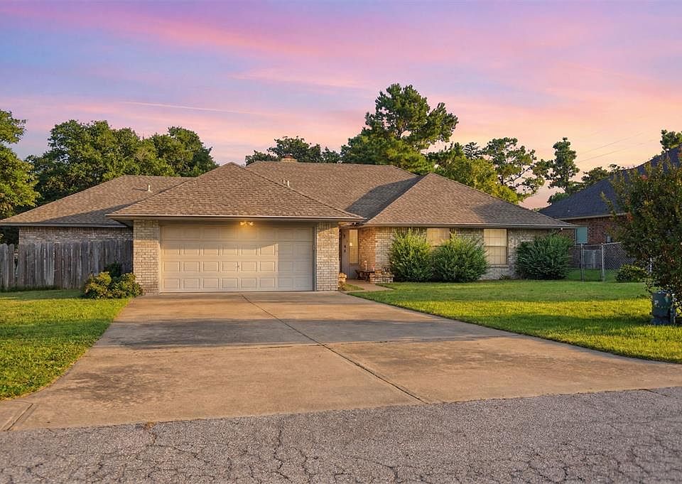 1st image of 1044 Whisper Ln