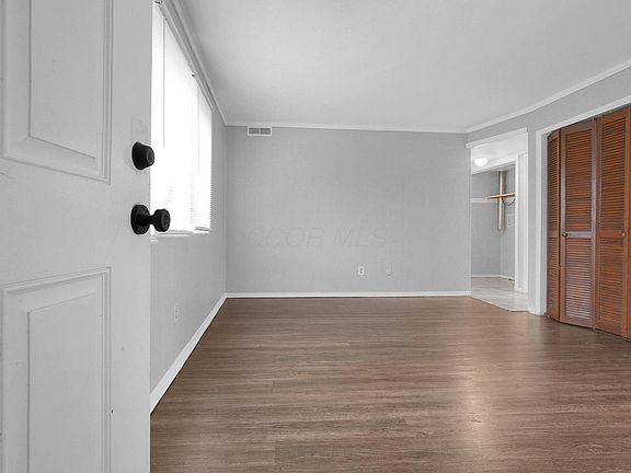 5th image of 2872 Howey Rd