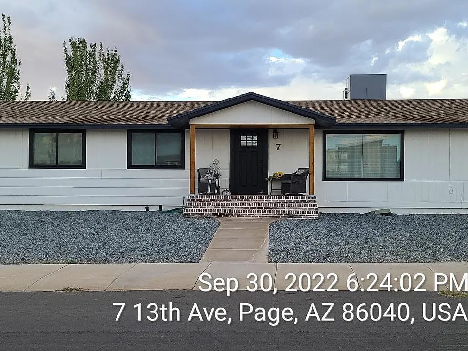 7 13th Ave