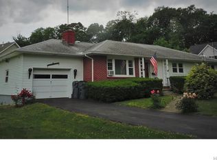 121 Clark Pl, Maybrook, NY 12543