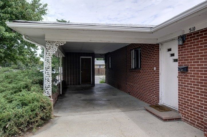Carport