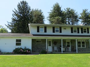 495 Trail Rd, Hummelstown, PA 17036