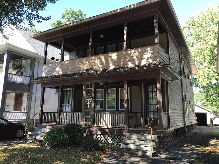 40 Hinsdale St — Photo 16