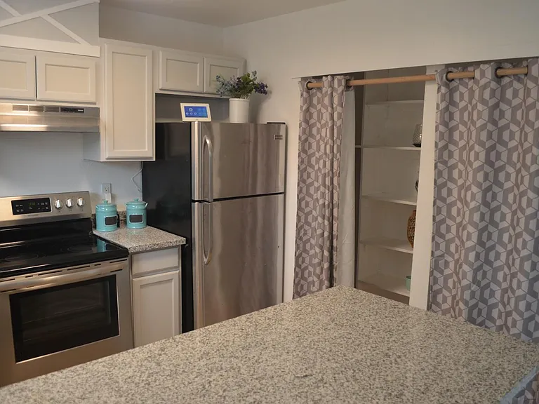 5953 Bamford Dr — Photo 13