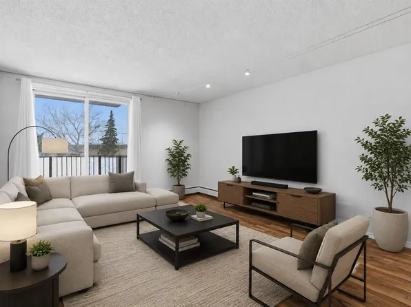 80 E Galbraith Dr SW #14D, Calgary, AB T3E 3H2