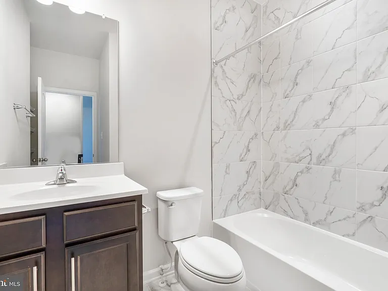 5892 Bella Marie Way — Photo 28