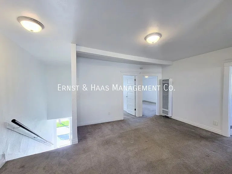 546 Lime Ave — Photo 4