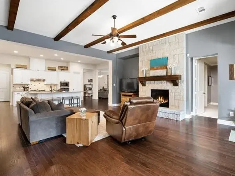 1005 Benbrook Trl — Photo 16