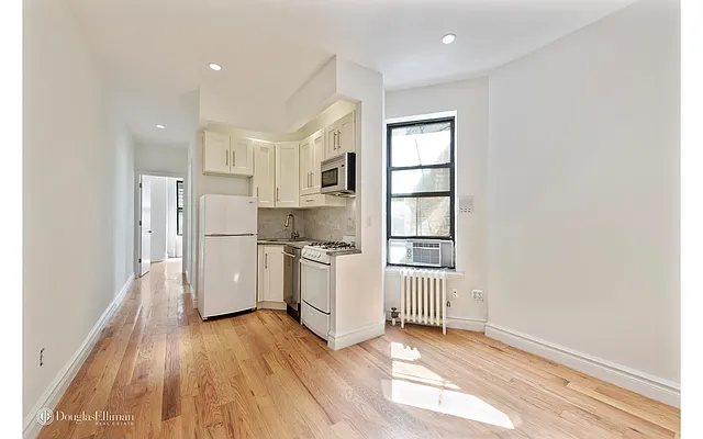 Rented by Douglas Elliman | media 11