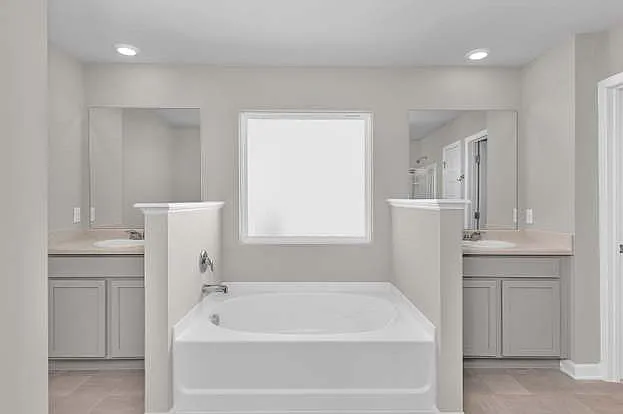 507 Post Oak Ln — Photo 10