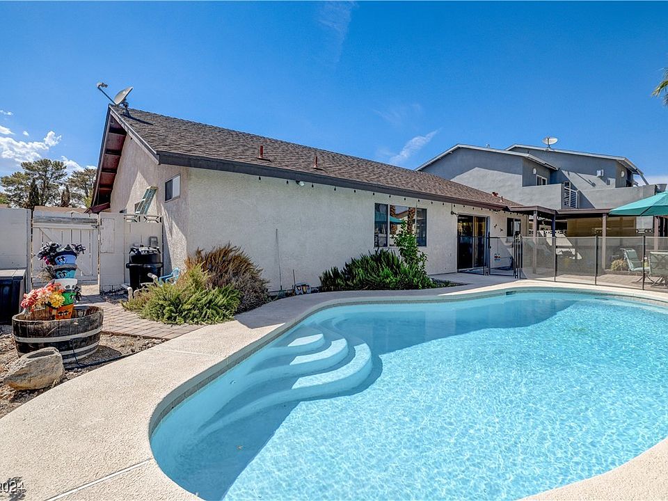 1st image of 4634 Rockvale Dr