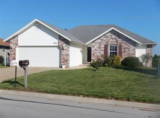 4902 N 9th St, Ozark, MO 65721