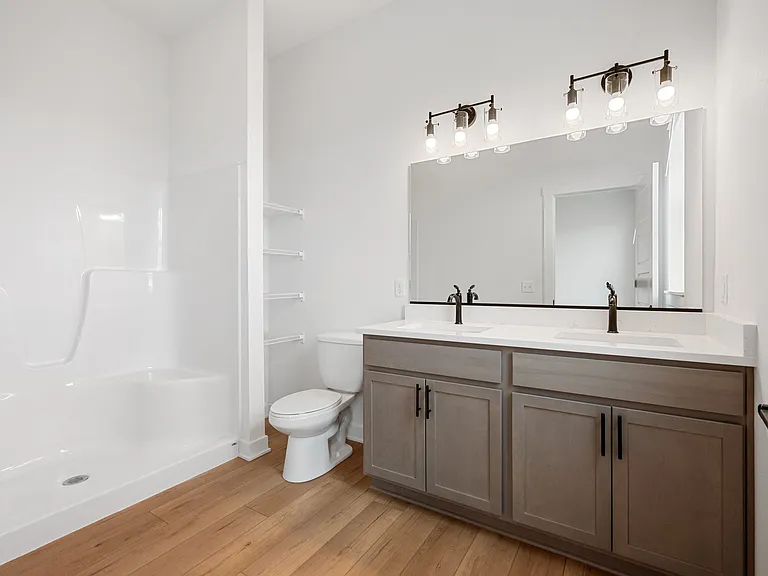 1109 SW 11th St — Photo 37