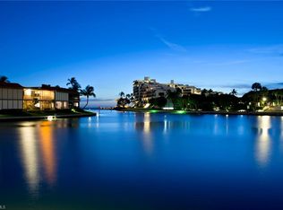 2323 Windward Way, Naples, FL 34103