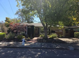 2264 Grahn Dr, Santa Rosa, CA 95404