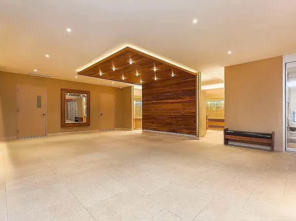 245 East 19th Street image 2 of 3