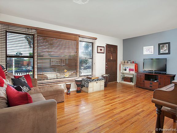 5th image of 6626 Richard St