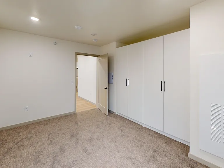 302-2404 S Country Club Ave — Photo 14