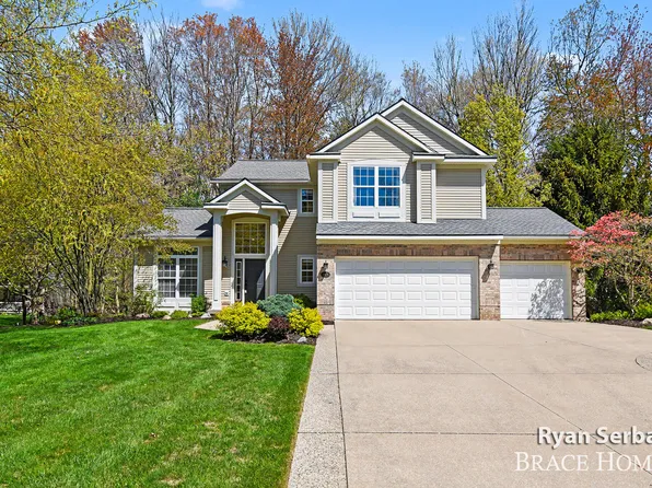 14873 Mallardway Ln, Spring Lake, MI 49456