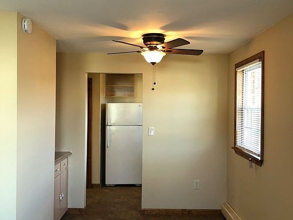 3rd image of 2740 Watson Blvd APT 3